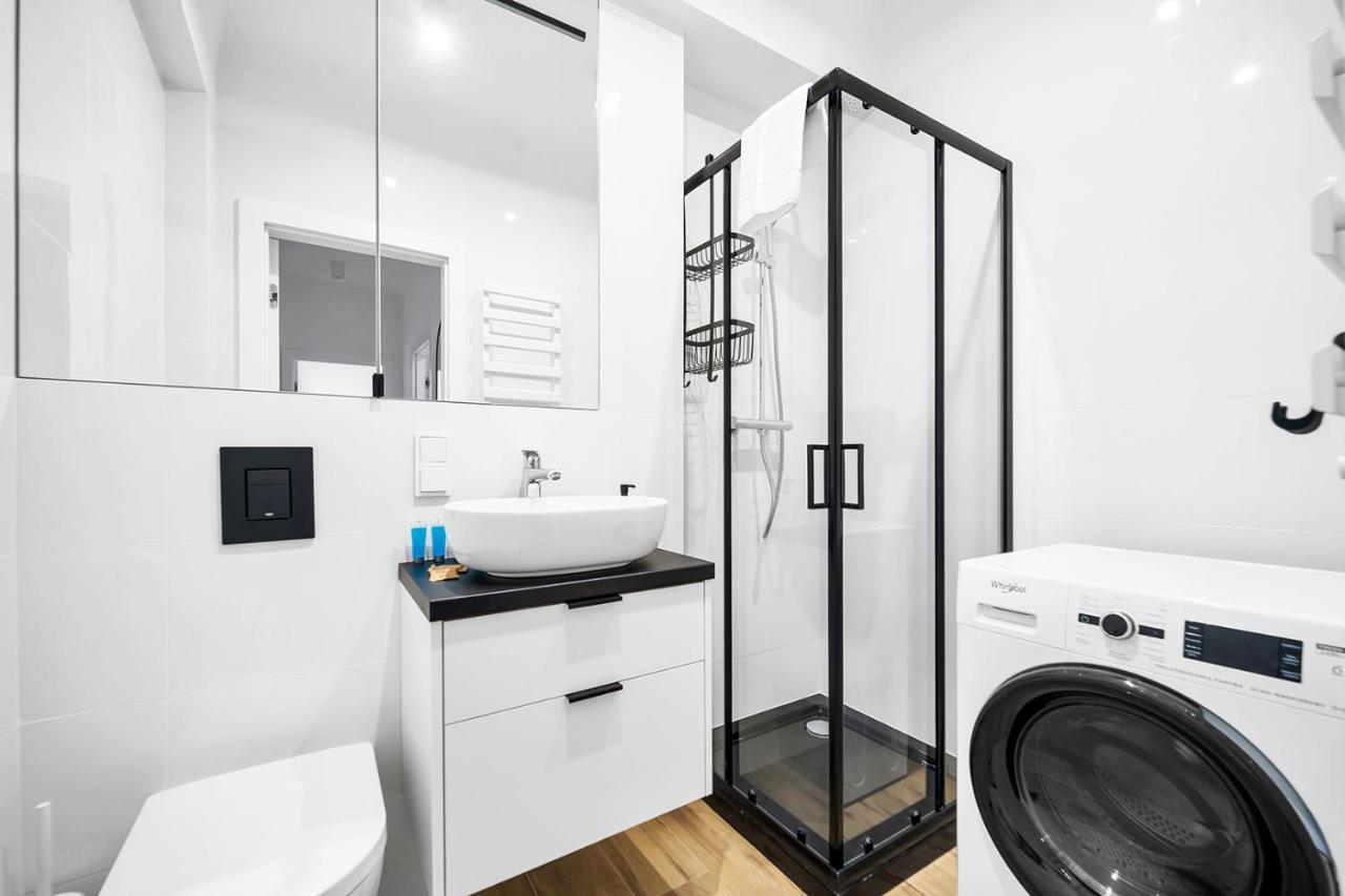 Dzielna Standard Leilighet Warszawa